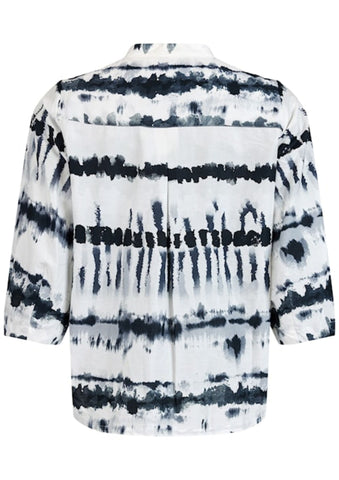 NOEN _ Batik Bluse