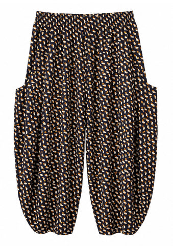 AKH _ Oversize Lagenlook Hose