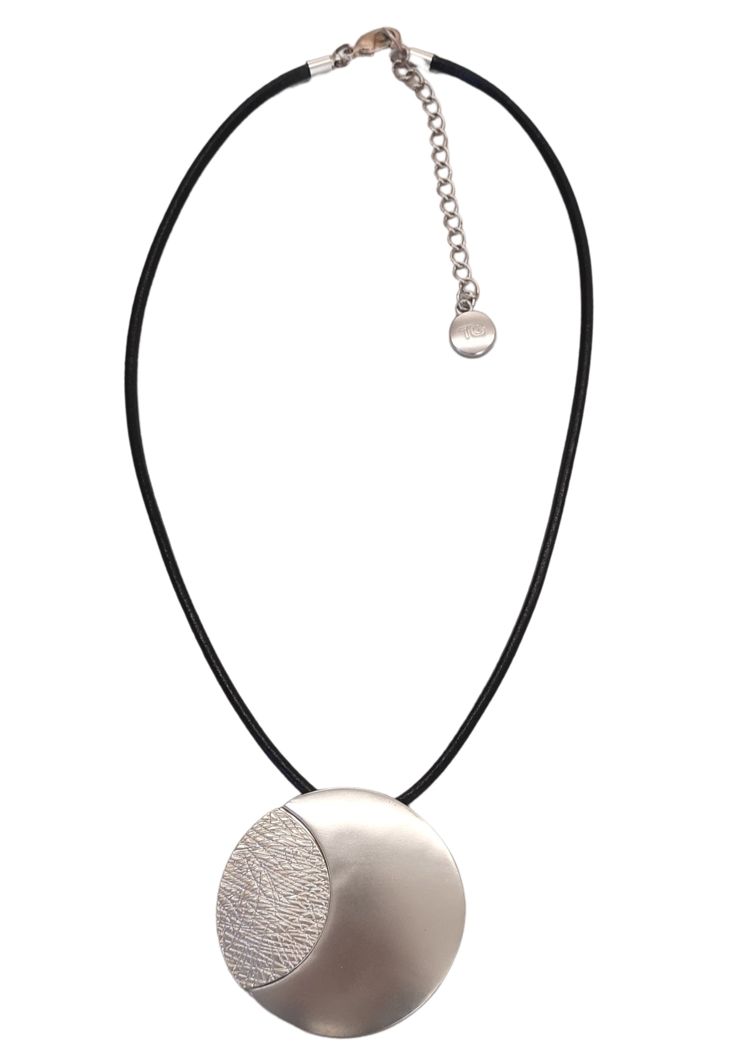 Kette_Lederband Medaillon Silber